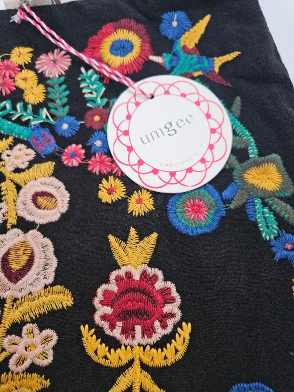 NWT Umgee Floral Embroidered Boho Mini Skirt Black Size Large - Picture 7 of 15